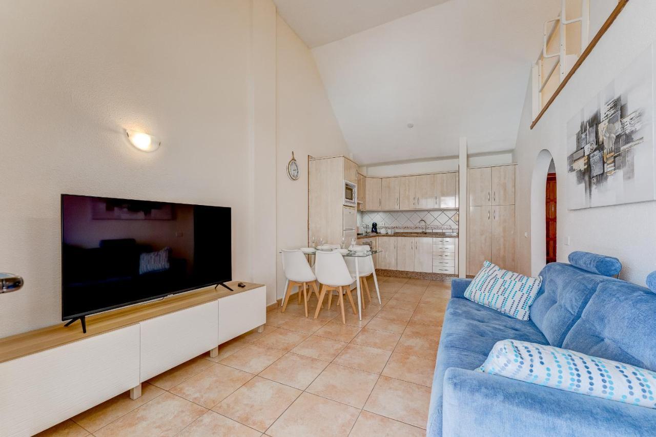 Pretty 1B Apartment In Diamantes 2, Heated Pool Лос Кристианос Екстериор снимка
